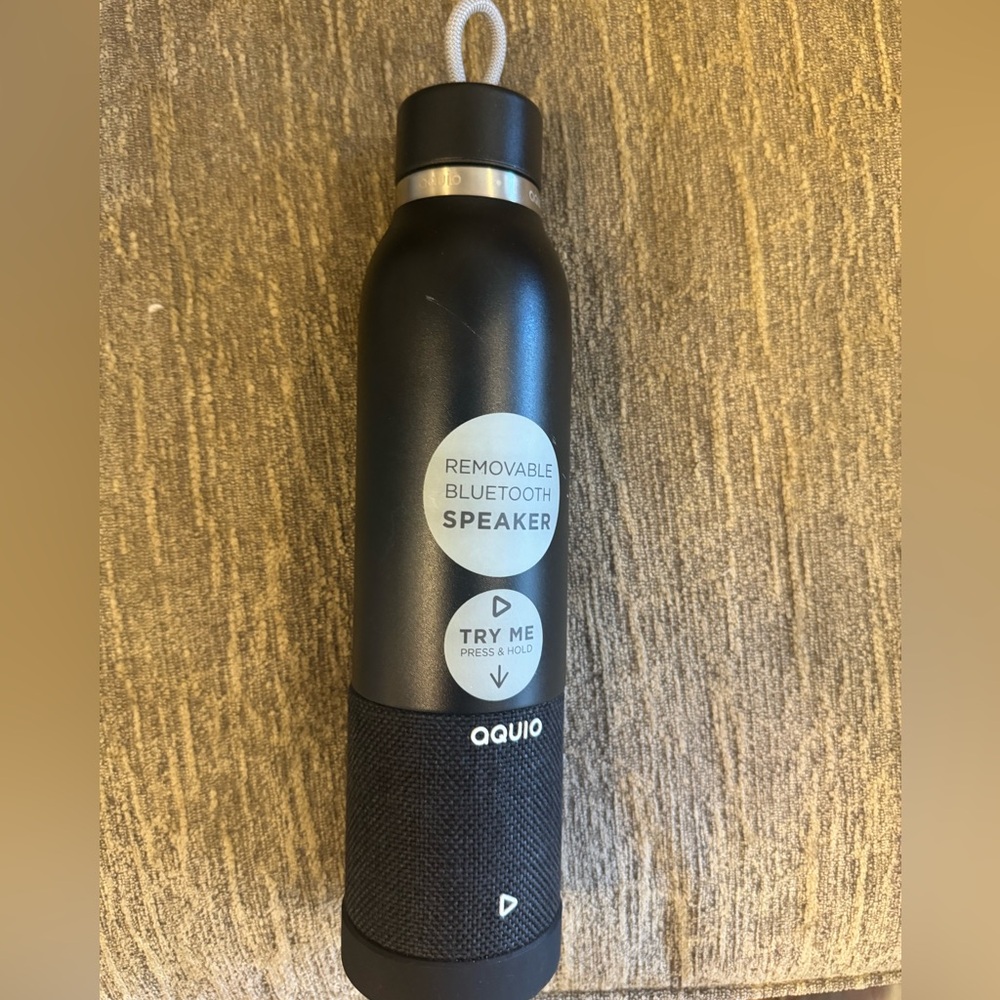 Aquio double wall insulated water bottle-removable blue tooth speaker